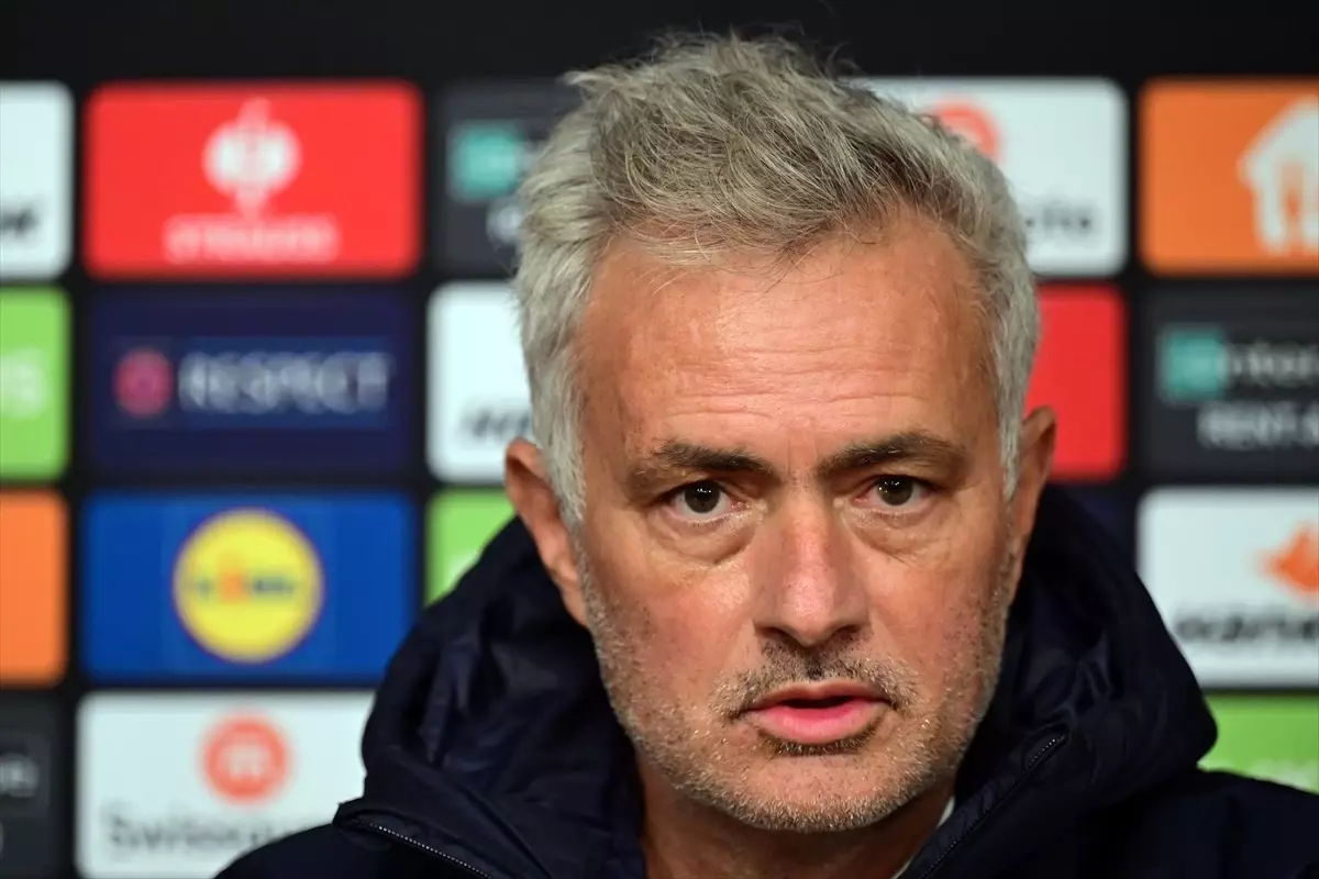 Mourinho Zorlu Maç Öncesi Açıklamalarda Bulundu