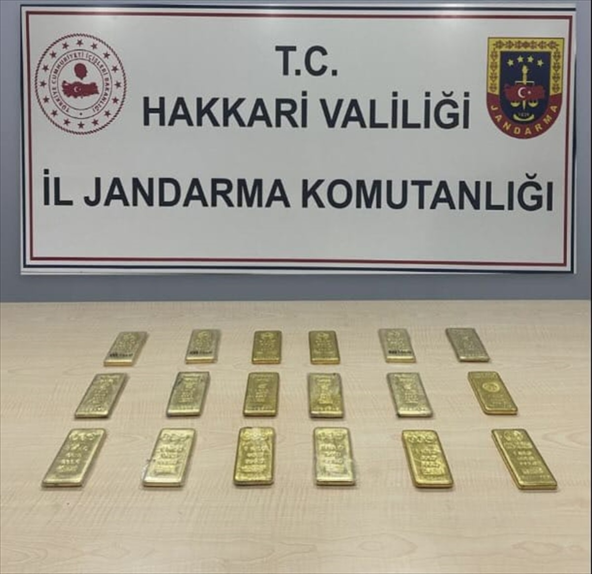 Yüksekova\'da 18 Kilogram Kaçak Altın Yakalandı