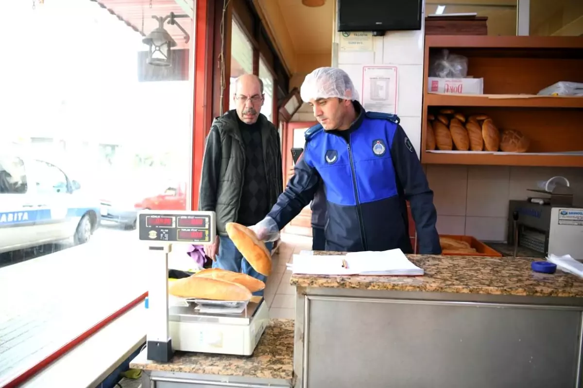 Çayırova\'da Zabıta Ekiplerinden Fırın Denetimi