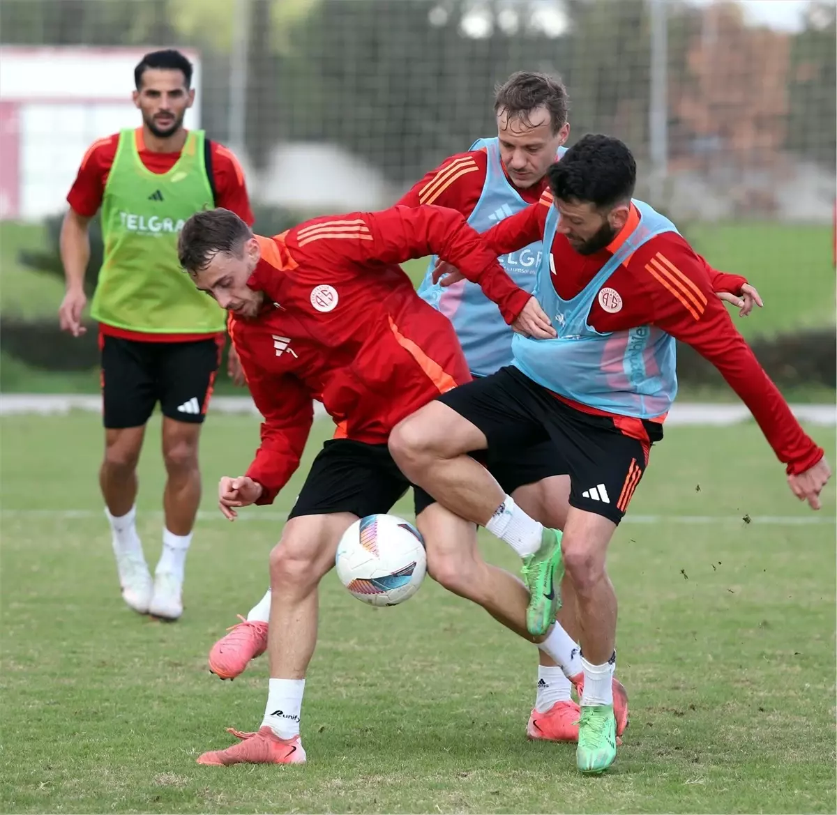 Antalyaspor Kayserispor Maçına Hazırlanıyor