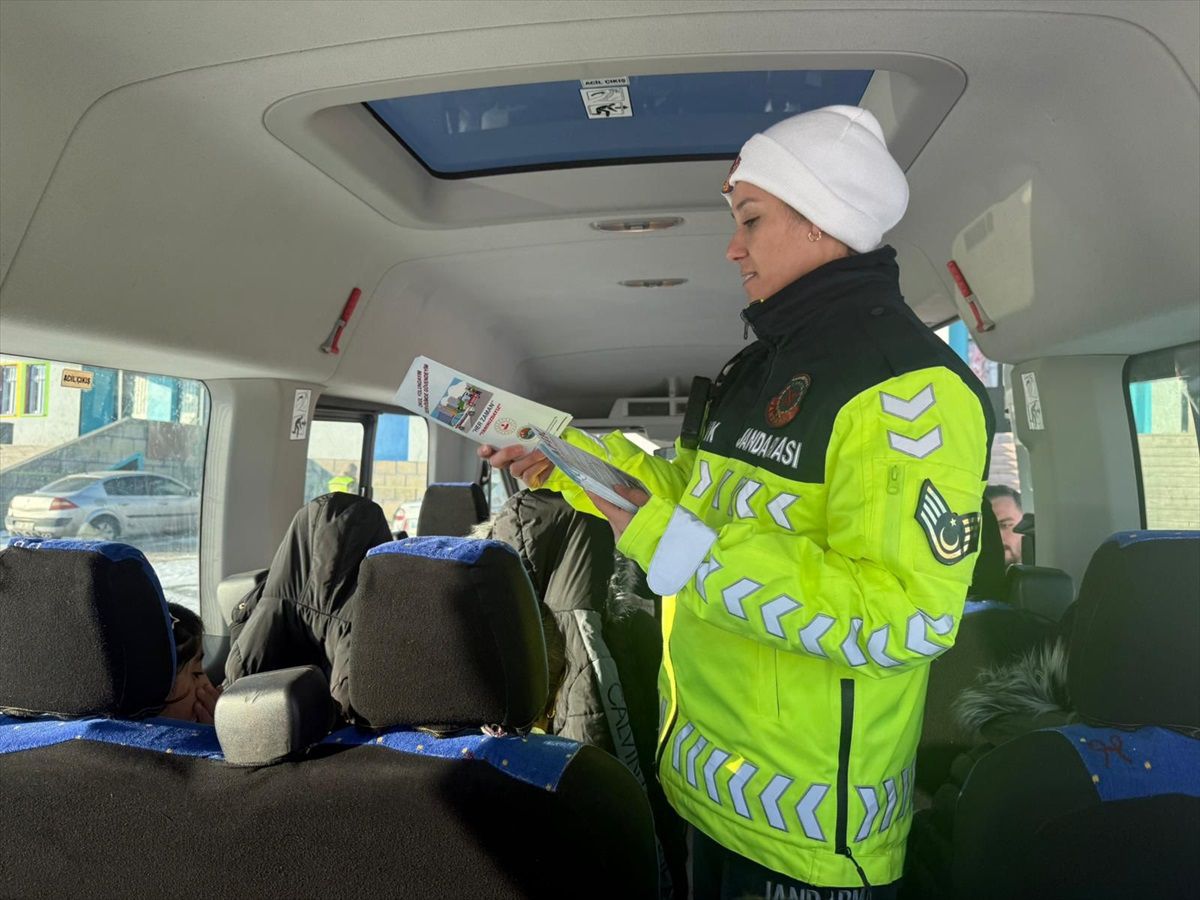 Ardahan\'da Trafik Kuralları Bilgilendirmesi