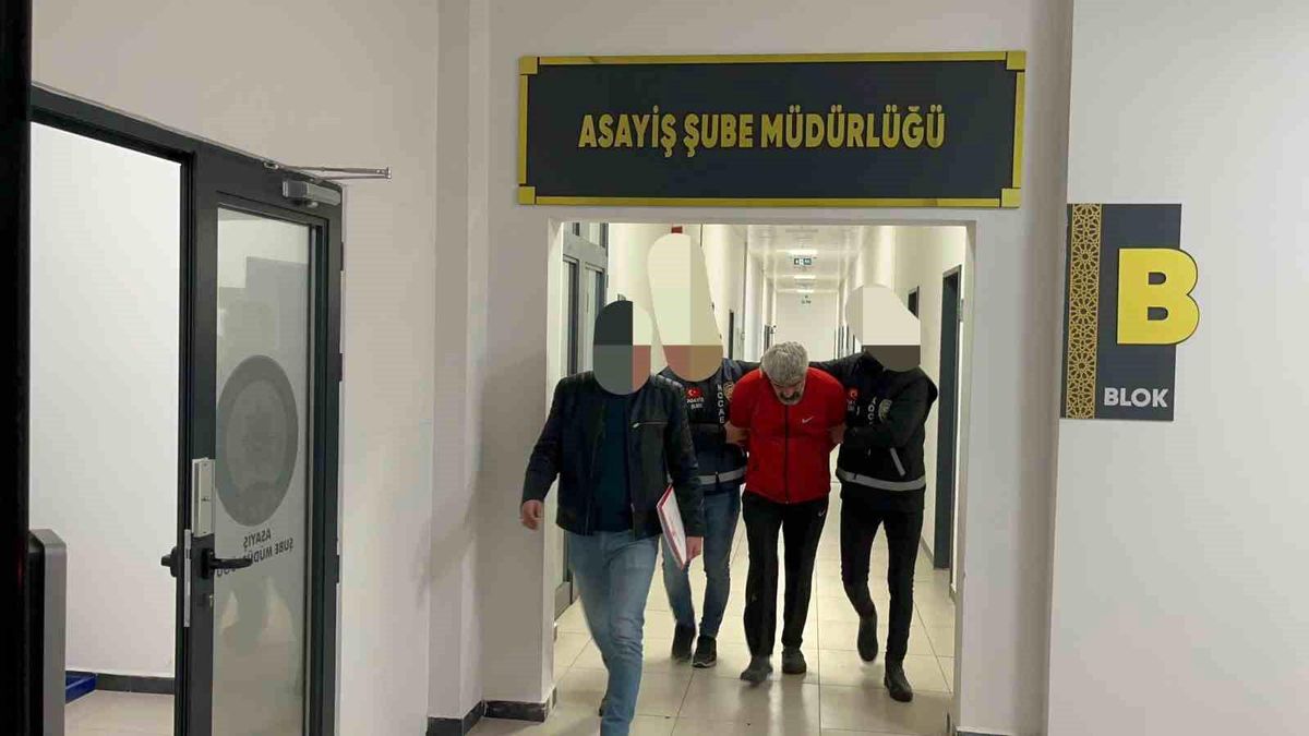 Körfez\'de Bıçaklama: Zanlı Tutuklandı