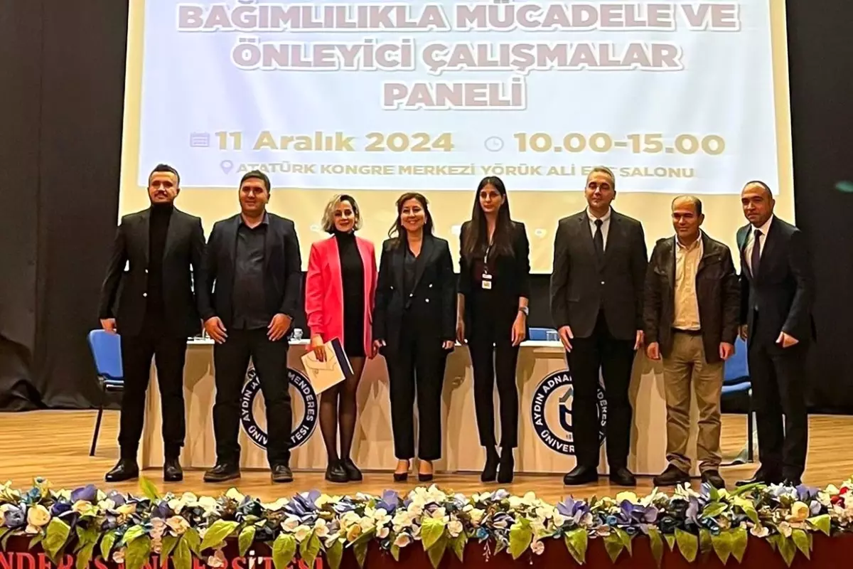 Bağımlılıkla Mücadele Paneli Efeler\'de Gerçekleştirildi