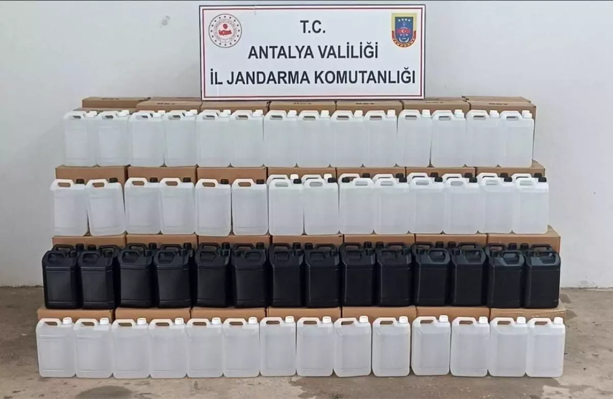 Gazipaşa\'da 3 Bin Litre Kaçak Alkol Ele Geçirildi