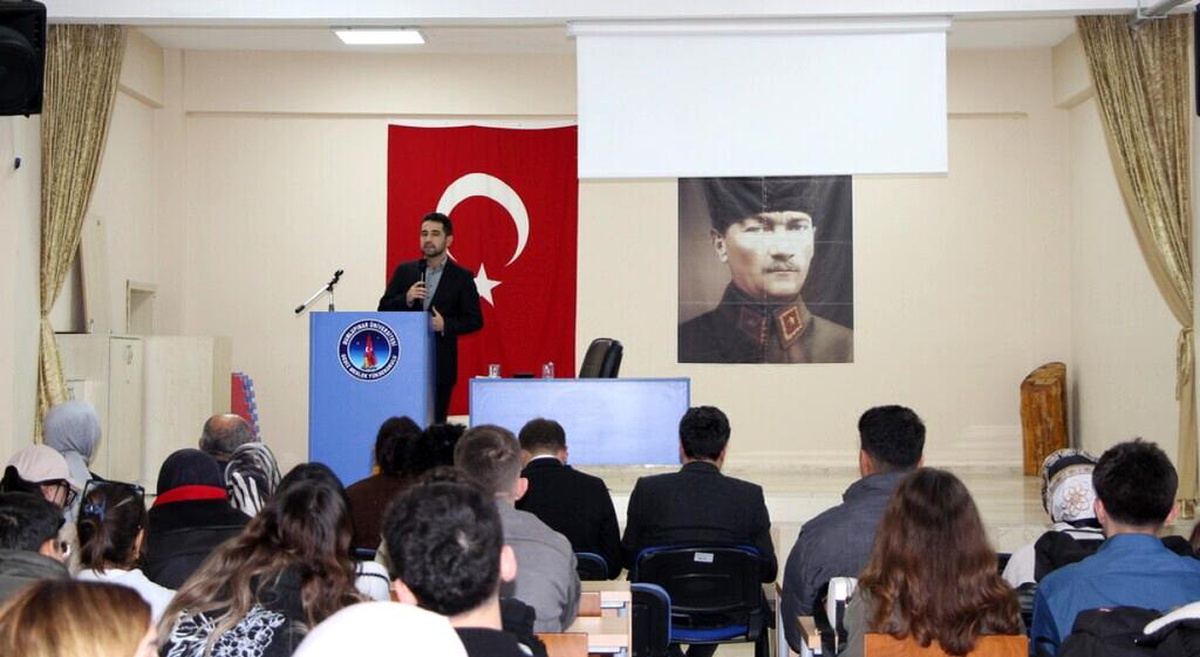 Yeni Medyada İfade Özgürlüğü Konferansı