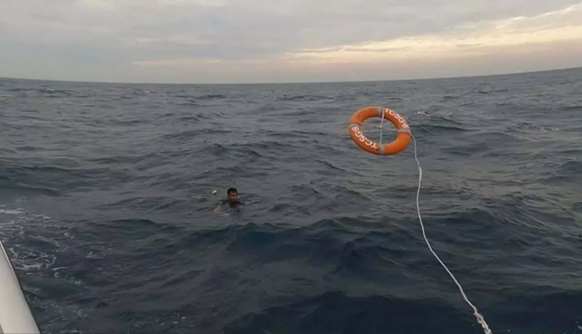 Seferihisar Açıklarında Kaçak Göçmen Dramı: 25 Kurtarıldı, 3 Kayıp