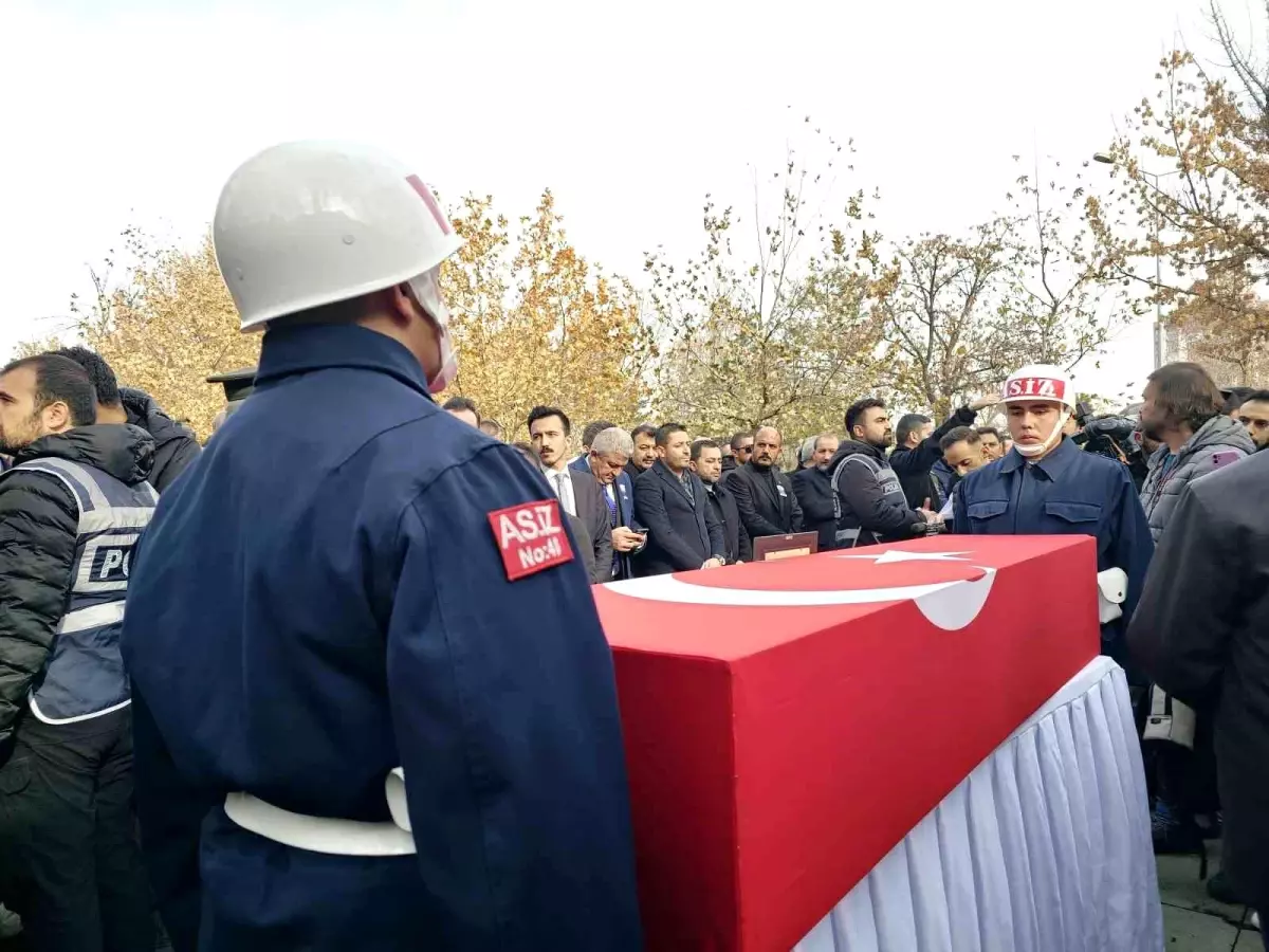 Şehit Tuğgeneral Kayseri\'de son yolculuğuna uğurlandı