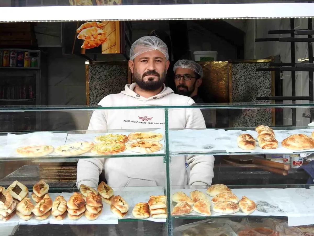 Suriye\'de Rejim Değişikliği Sonrası Gaziantep\'teki Suriyeli Esnaf Ülkelerine Dönmeye Hazırlanıyor