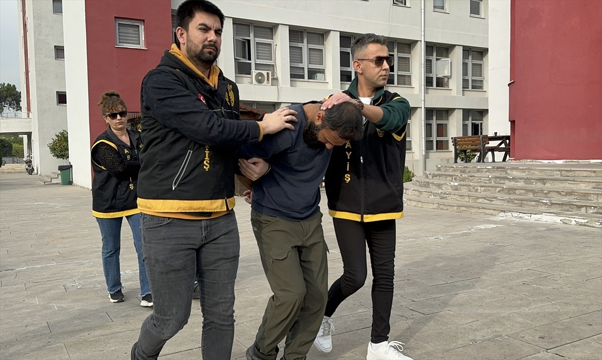 Adana\'da Cinayet: 4 Şüpheli Tutuklandı