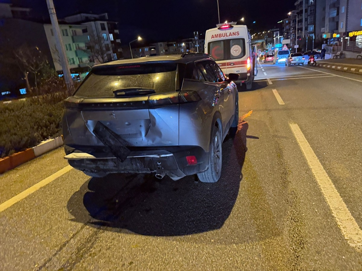 Bilecik\'te Trafik Kazası: 1 Yaralı