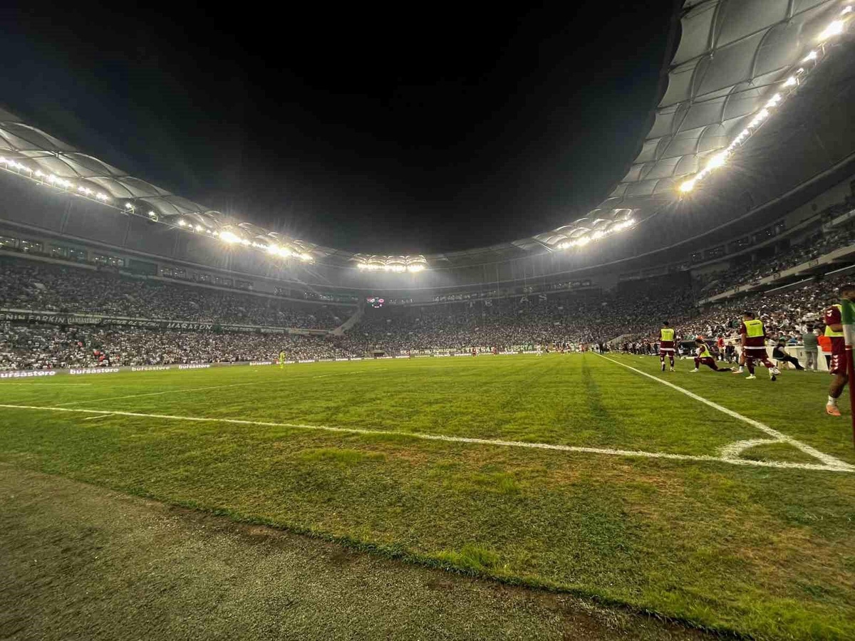 Bursaspor\'dan Rekor Kombine Satışı