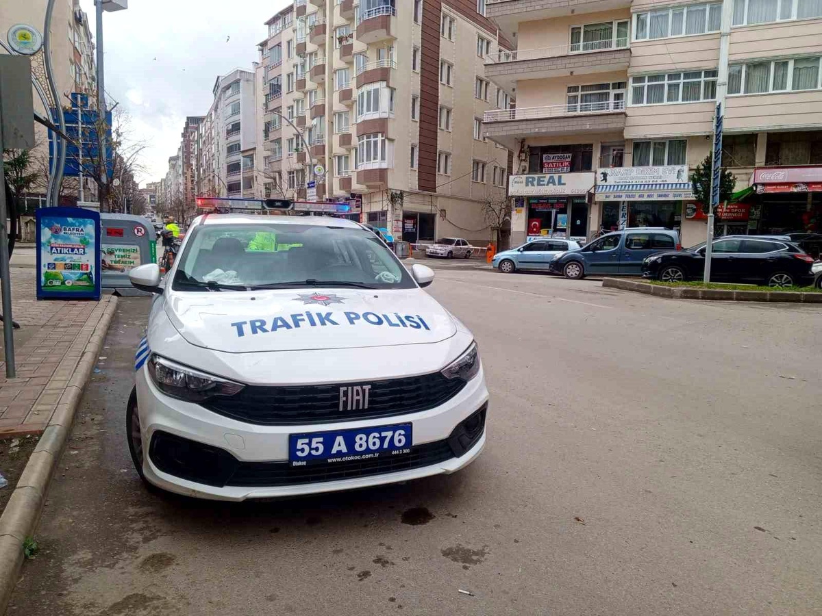 Bafra\'da Yaya Kazası: Otomobil Çarptı
