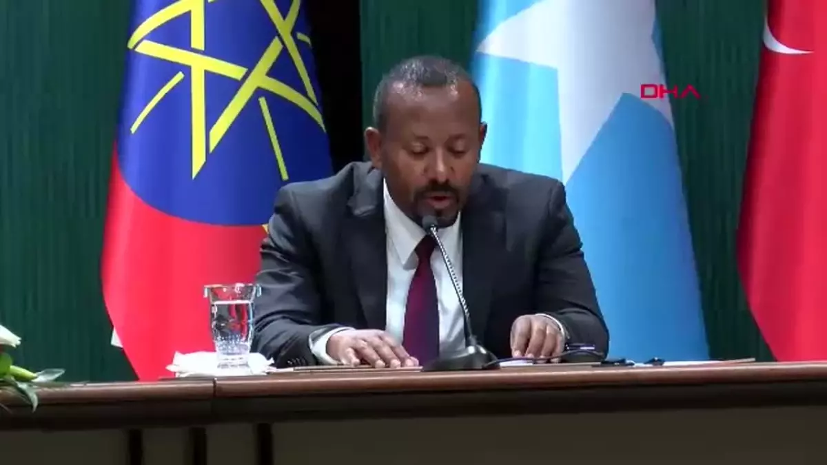 Cumhurbaşkanı Erdoğan, Somali Cumhurbaşkanı Hasan Şeyh Mahmud ve Etiyopya Başbakanı Abiy Ahmed ile ortak basın toplantısı düzenledi