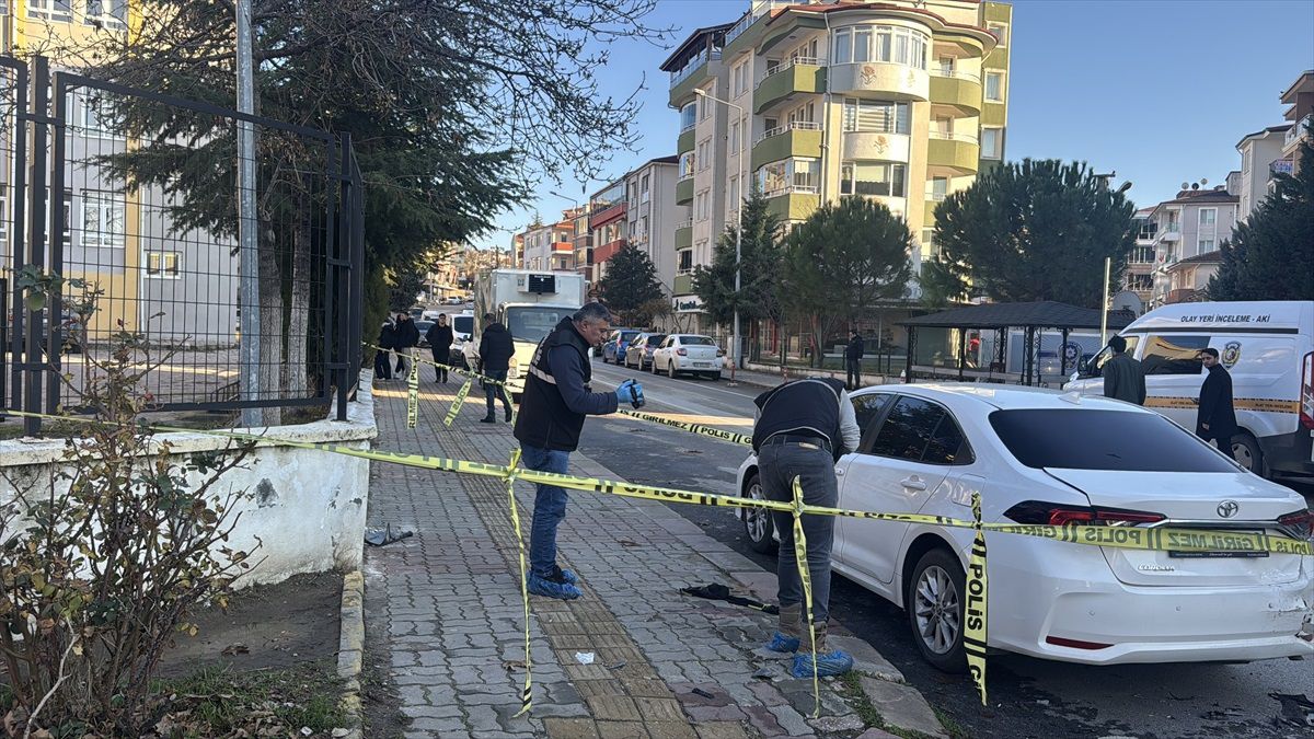 Edirne\'de Lise Öğrencisine Bıçaklı Saldırı
