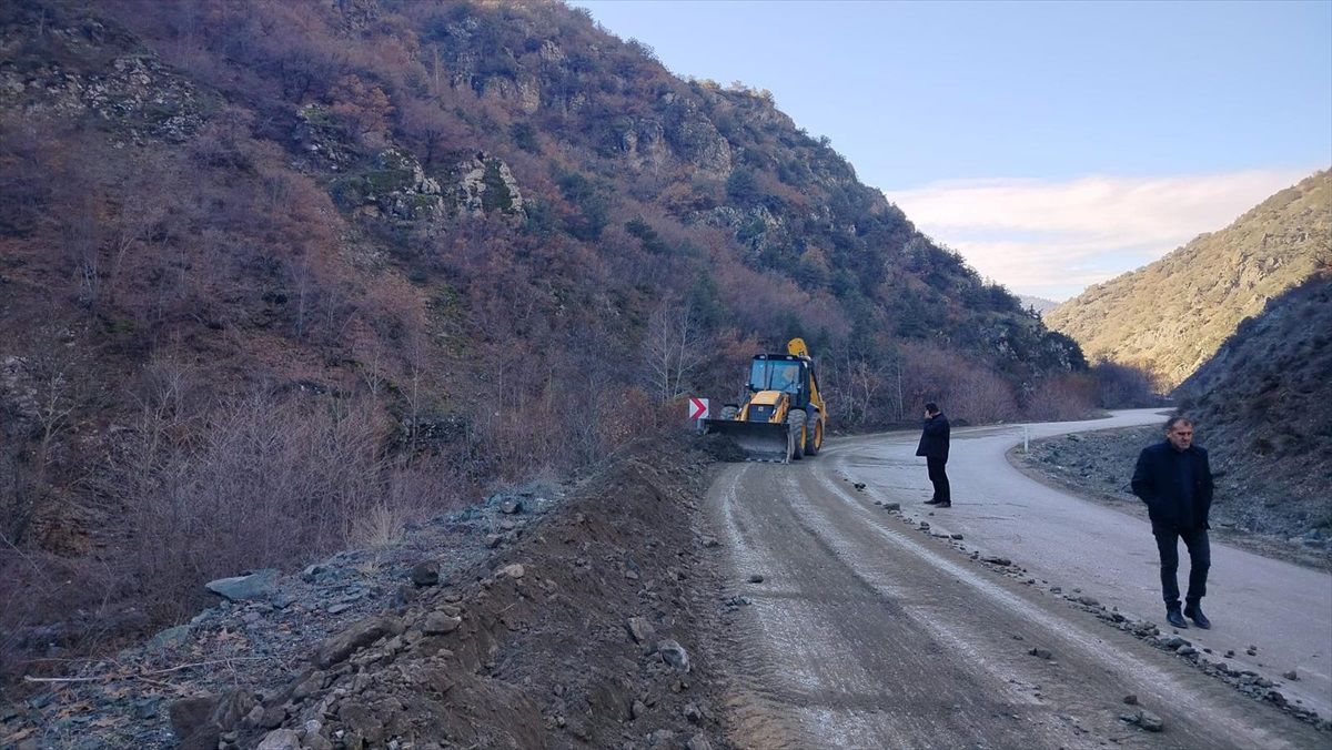 Tokat\'ta Yol Çalışmaları Devam Ediyor