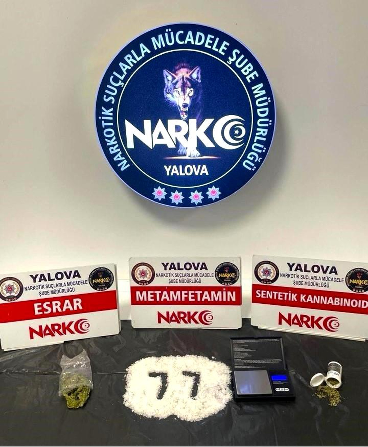 Yalova\'da Uyuşturucu Operasyonları: 4 Tutuklama