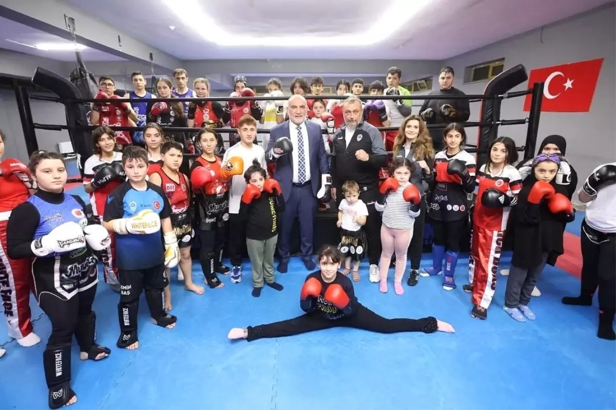 Canik Belediye Başkanı Sandıkçı: Spora ve Sporcuya Desteklerimiz Sürüyor