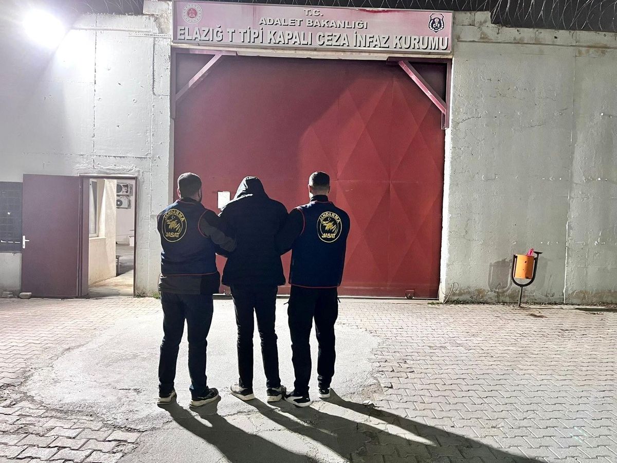Bingöl\'de Uyuşturucu ve Silah Operasyonu
