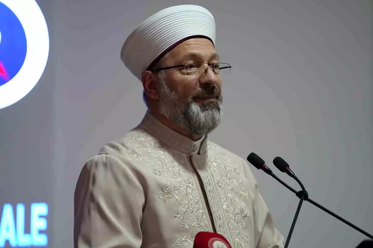 Diyanet İşleri Başkanı Erbaş duyurdu, Diyanet\'ten dijital dönüşüm hamlesi: "Uygulama aşamasına geçeceğiz"