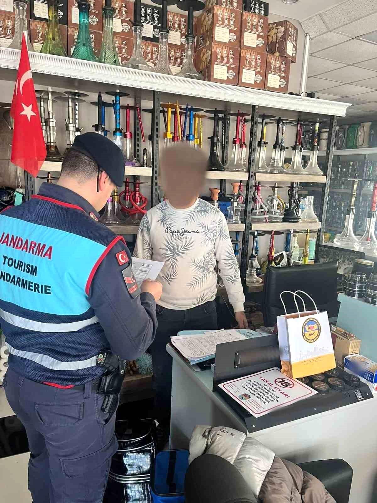 Antalya\'da Nargile İşletmelerine Denetim