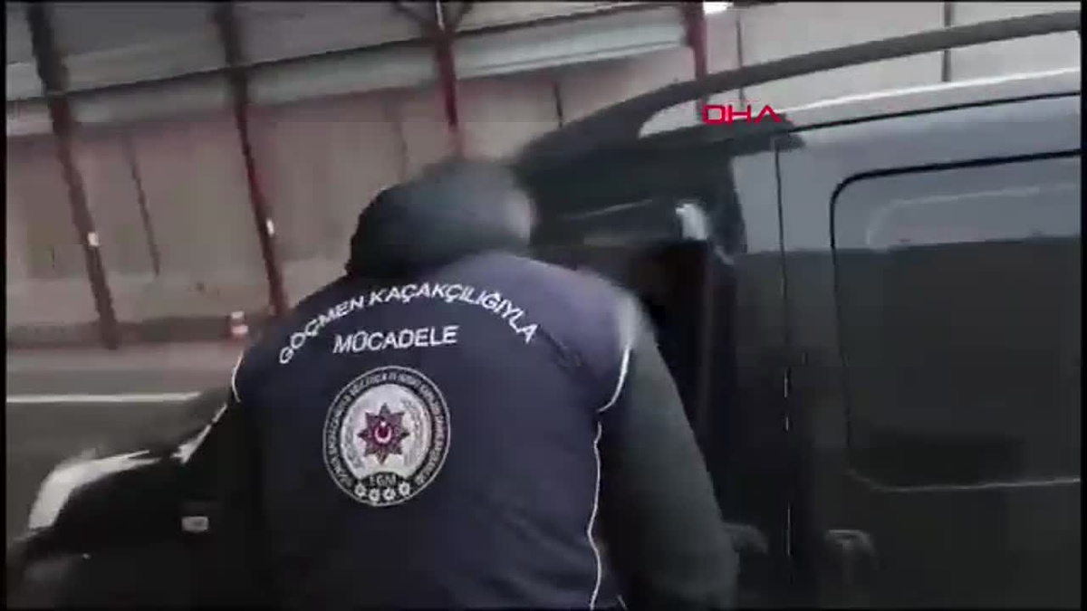 \'Kalkan-35\' operasyonlarında 9\'u yabancı uyruklu olmak üzere toplam 31 göçmen kaçakçılığı organizatörü yakalandı