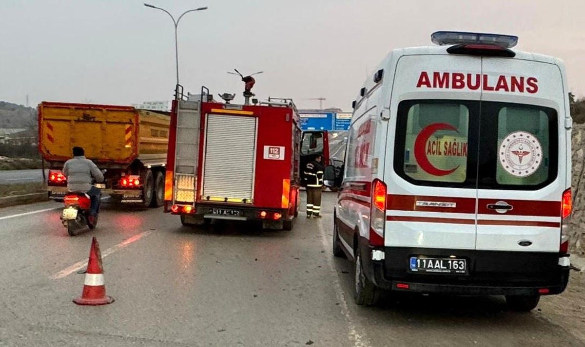 Bilecik\'te Trafik Kazası: 2 Yaralı
