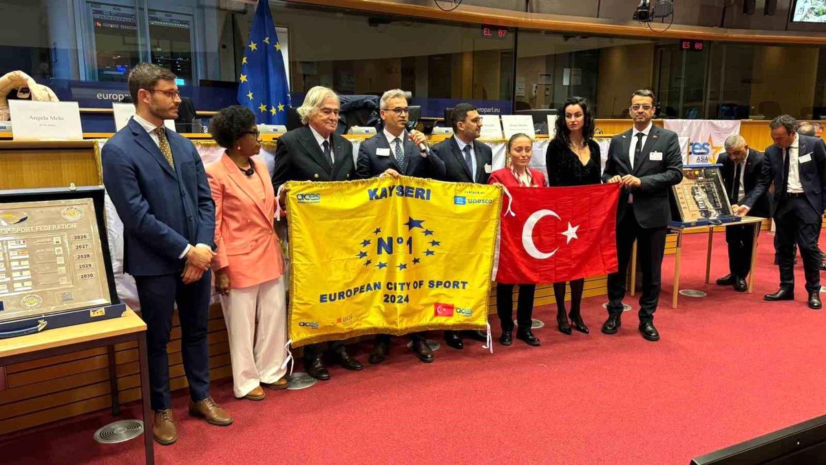 Kayseri, 2024 Avrupa Spor Şehirleri Ödüllerinde \'Altın Bayrak\' Kazandı