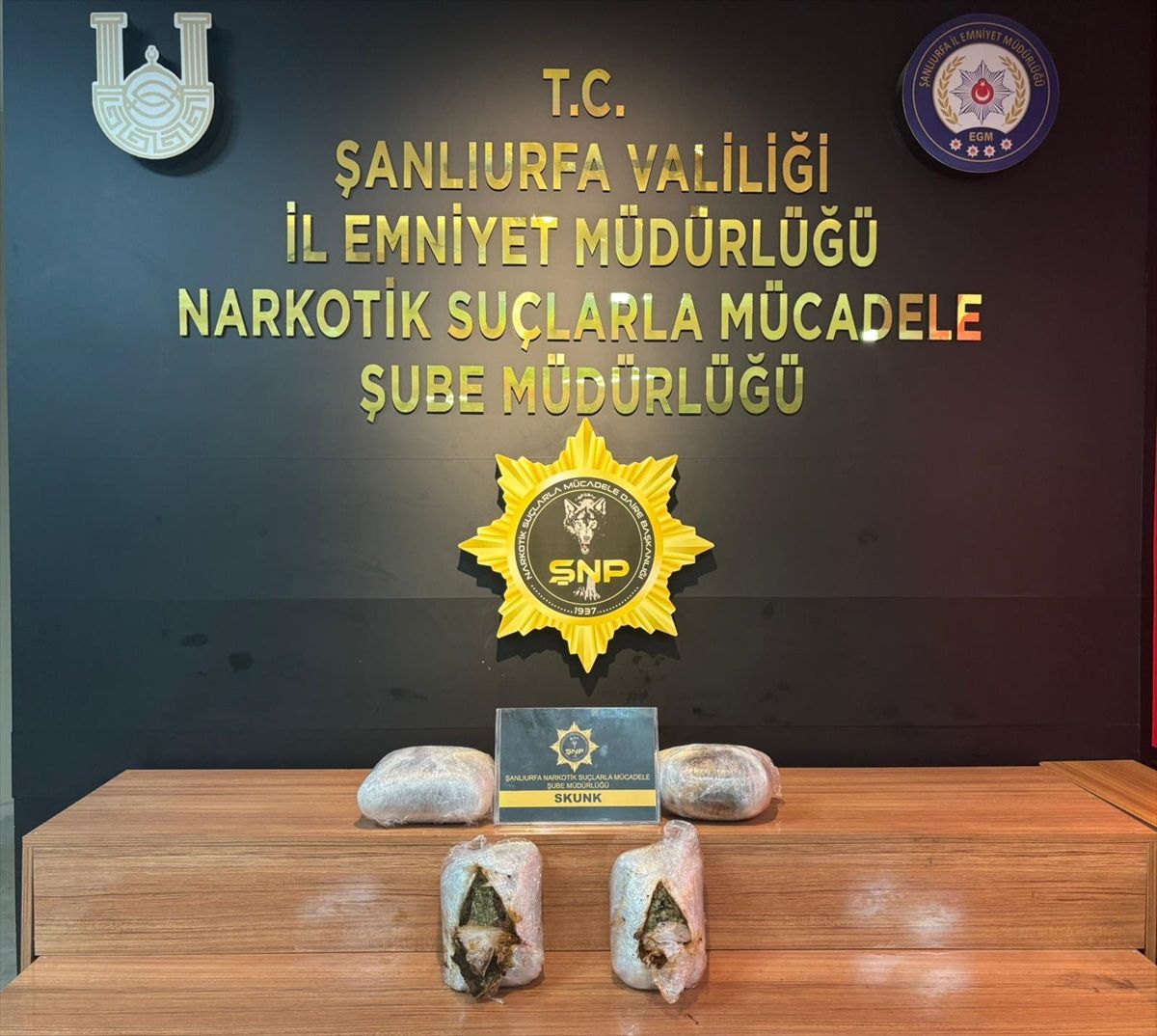 Şanlıurfa\'da Uyuşturucu Operasyonu: 5 Tutuklama