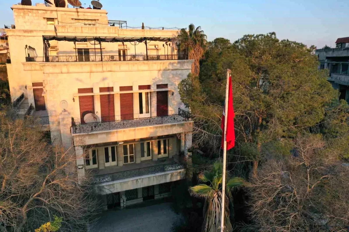 Şam Büyükelçiliği Tekrar Faaliyete Geçti