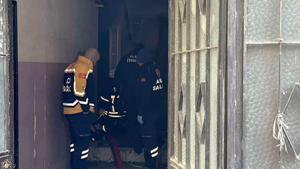 Elazığ\'da Yangın Paniği