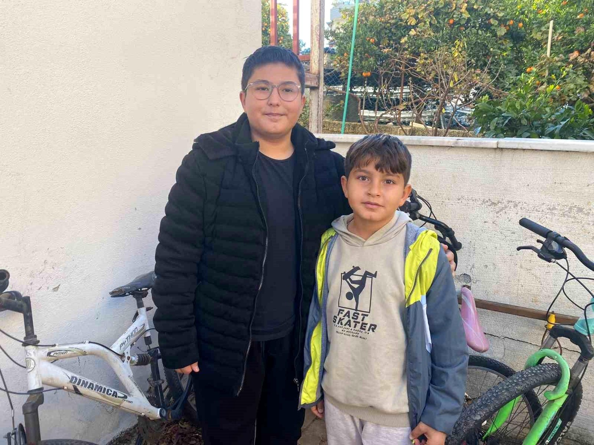 13 Yaşındaki Çocuk Kardeşinin Çalınan Bisikletini Buldu