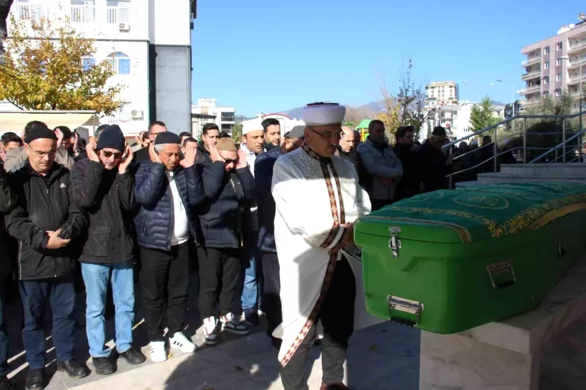 Ahmet Özkan Son Yolculuğuna Uğurlandı