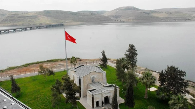 Suriye Milli Ordusu Süleyman Şah Türbesine İlerliyor