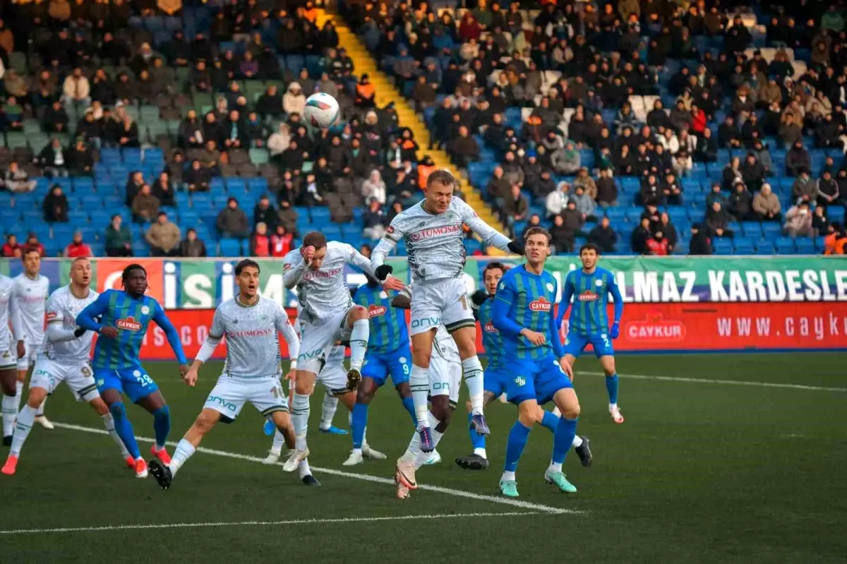 Çaykur Rizespor 1-0 Konyaspor: İlk Yarı Sonucu