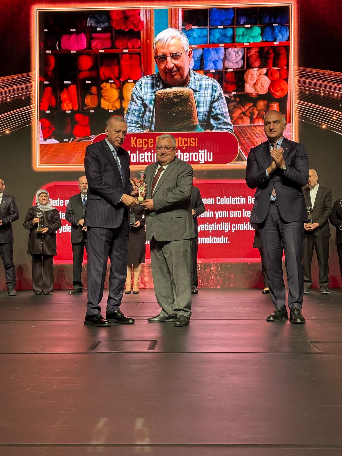 Keçe Ustası Semazen Celalettin Berberoğlu\'na \'Yaşayan İnsan Hazinesi\' Ödülü