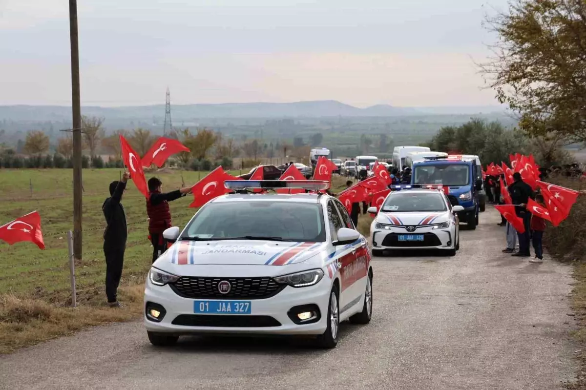 Şehit Uzman Çavuş Nurettin Yaşar, Adana\'da Son Yolculuğuna Uğurlandı