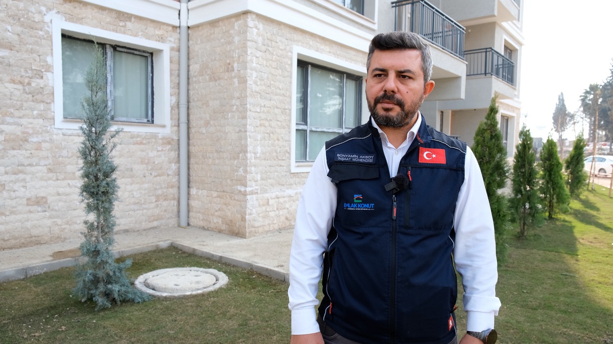 Hatay\'da Depremzemin Güçlü Konutlar İnşa Ediliyor