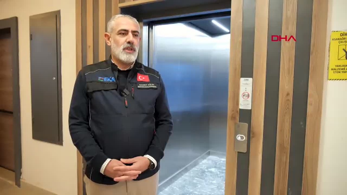 Deprem Bölgesinde Sağlam ve Çevreci Konut İnşaatı Devam Ediyor