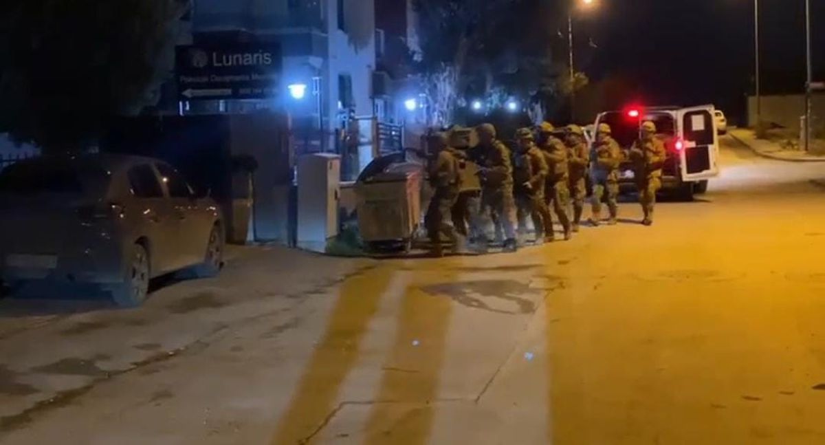 Ankara\'da Eğlence Mekanlarına Silahlı Yağma Operasyonu: 15 Gözaltı