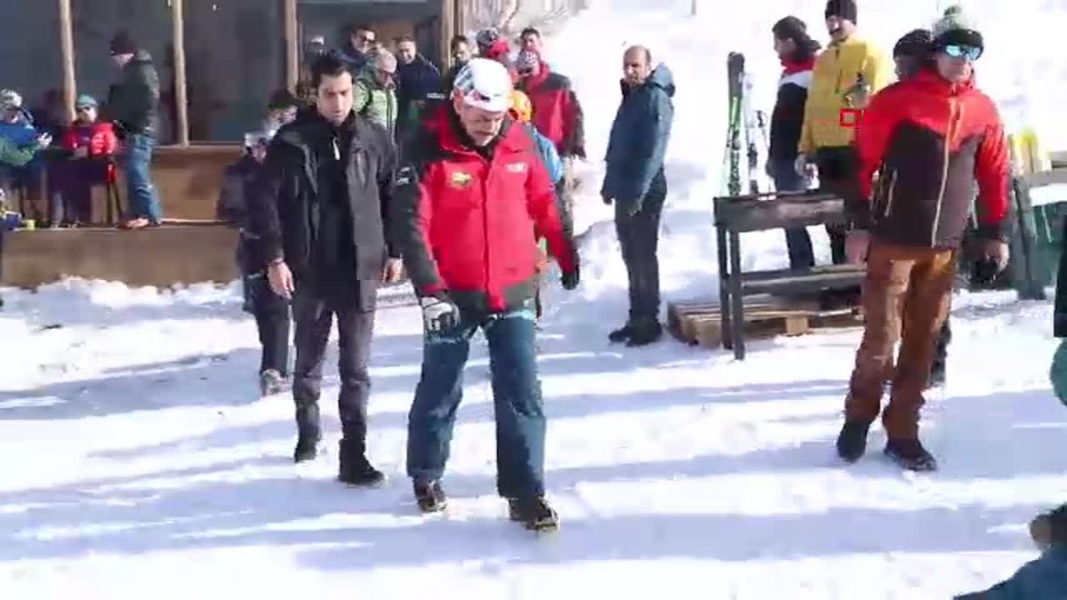 Erzurum Palandöken\'de Buz Tırmanışı Heyecanı