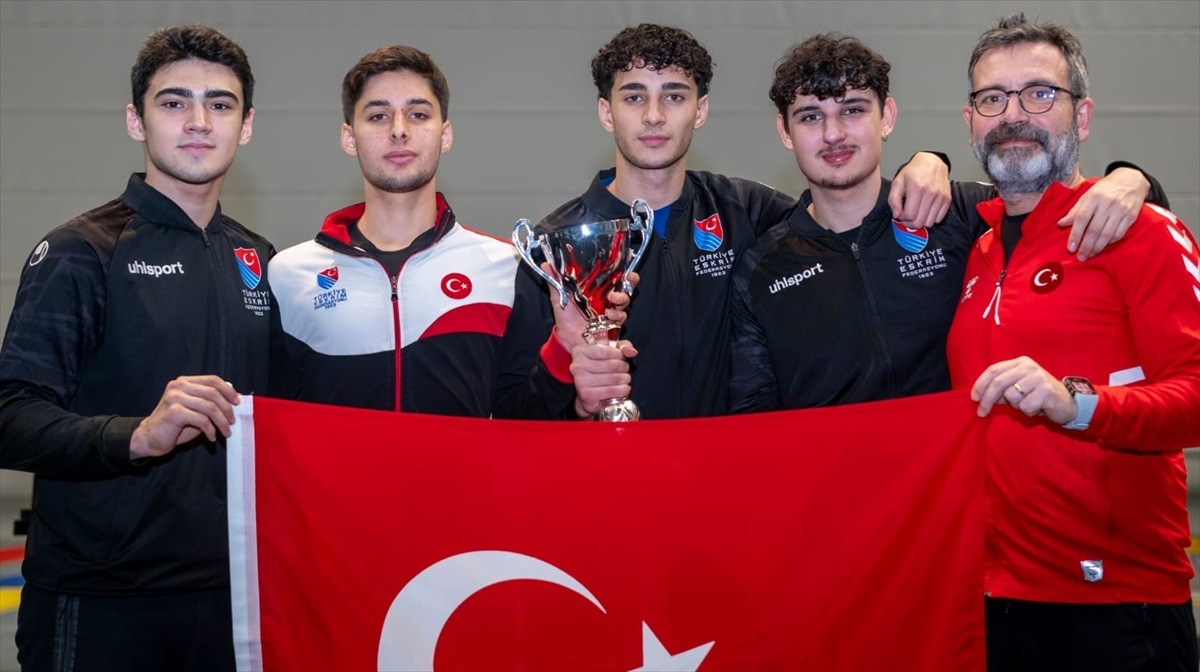 Türkiye Erkek Eskrim Takımı Bronz Madalya Kazandı