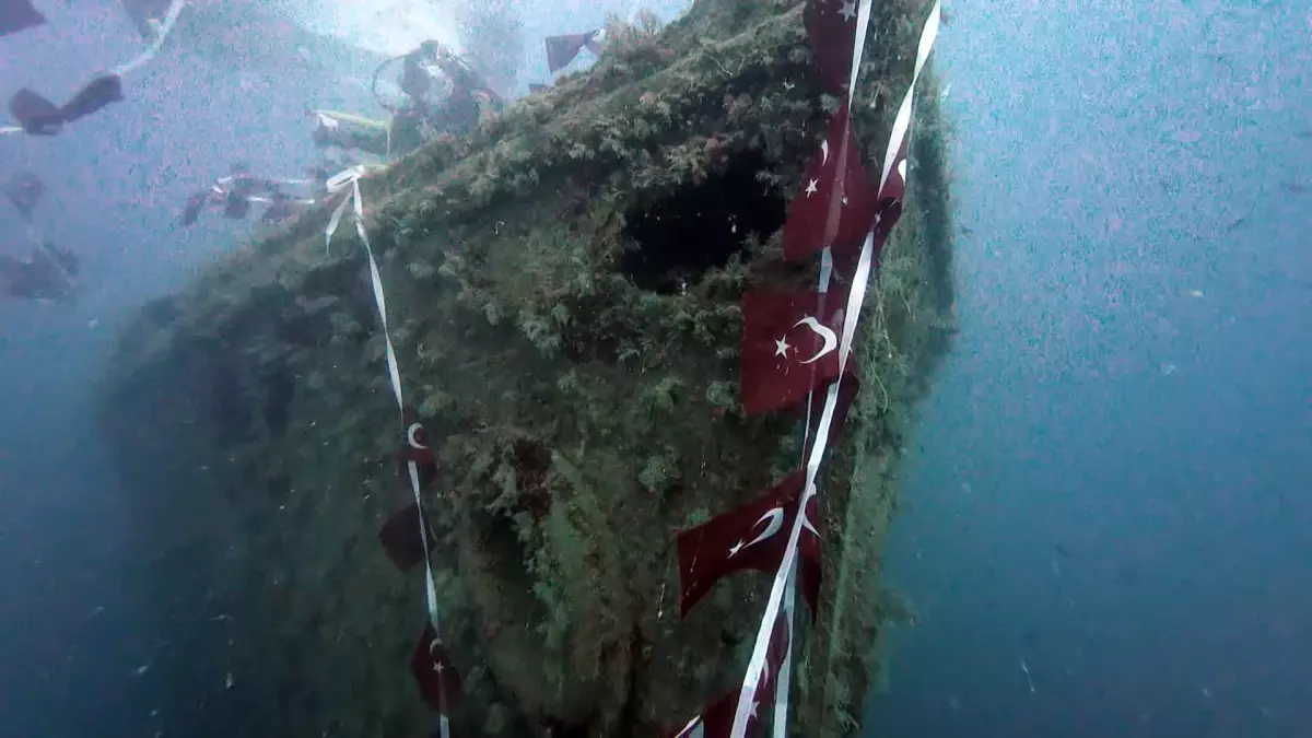 Dalışla Geçmişe Yolculuk: Paris 2 Batığı Anıldı