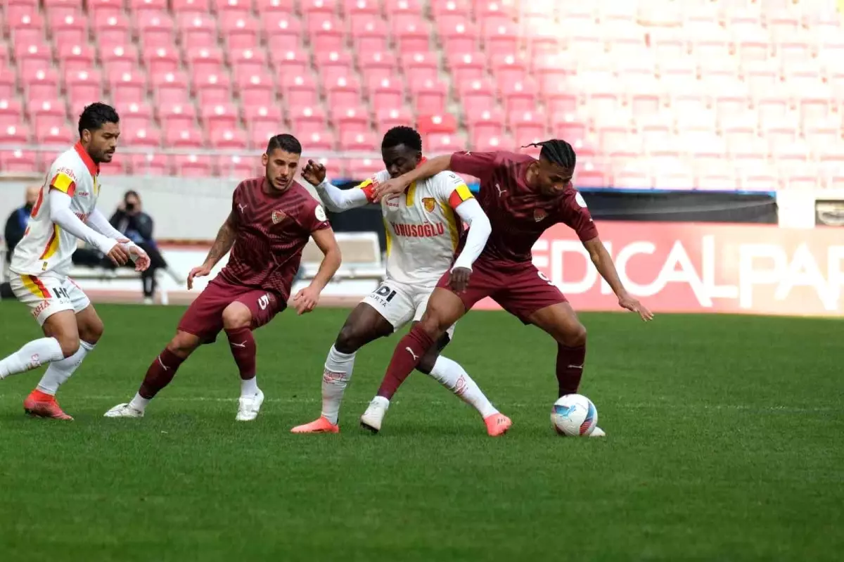 Göztepe, Hatayspor\'u 1-0 Geçiyor