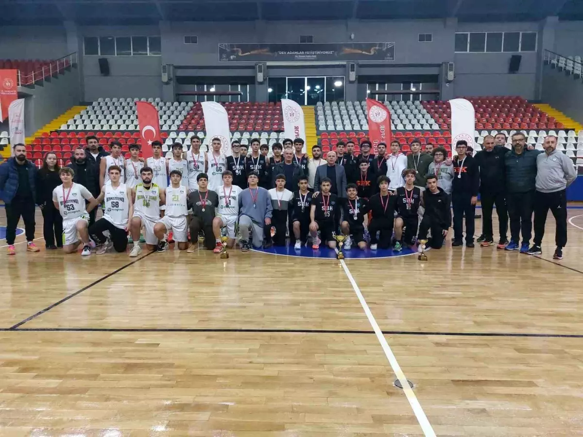 U-18 Basketbol Erkekler İl Şampiyonası Sonuçlandı