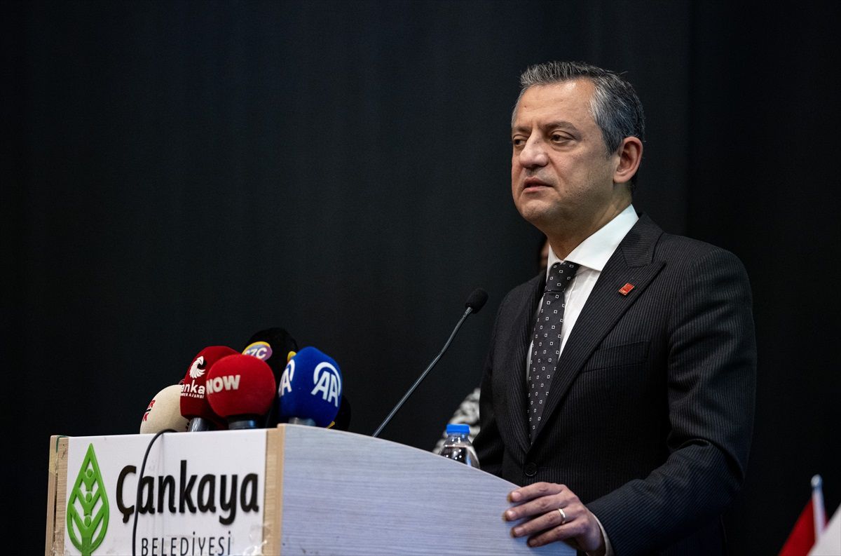 CHP Genel Başkanı Özel, "Anayasal Değerlerin Korunması" panelinde konuştu Açıklaması