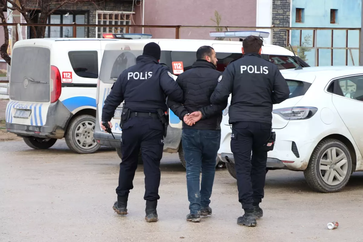 Eskişehir\'de Silahlı Kavga: 1 Yaralı, 2 Gözaltı