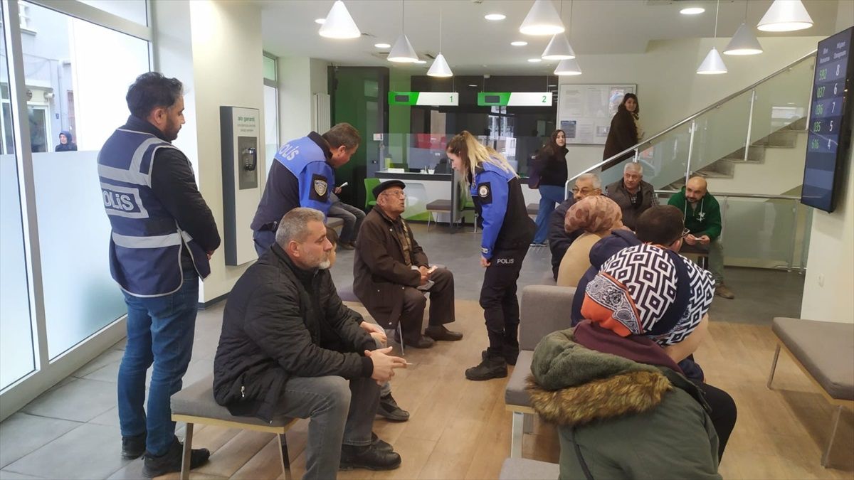 Kırşehir\'de 3 Dolandırıcılık Önledi
