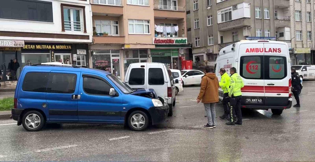 Samsun\'da Trafik Kazası: 1 Yaralı