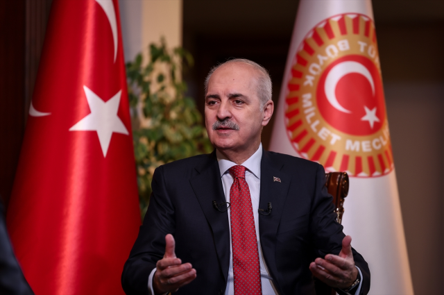 TBMM Başkanı Kurtulmuş: Kalmak isteyen Suriyelilerin başımızın üstünde yeri var