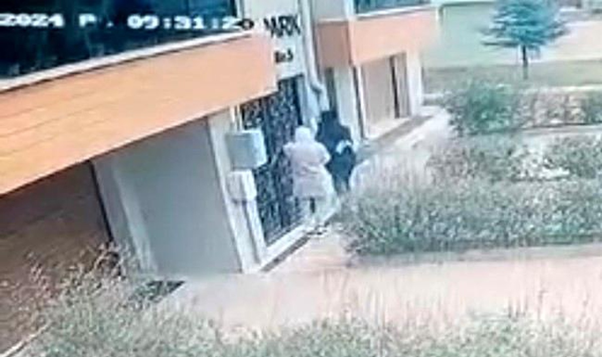 Eskişehir\'de Hırsızlık Girişimi Kamere Yansıdı
